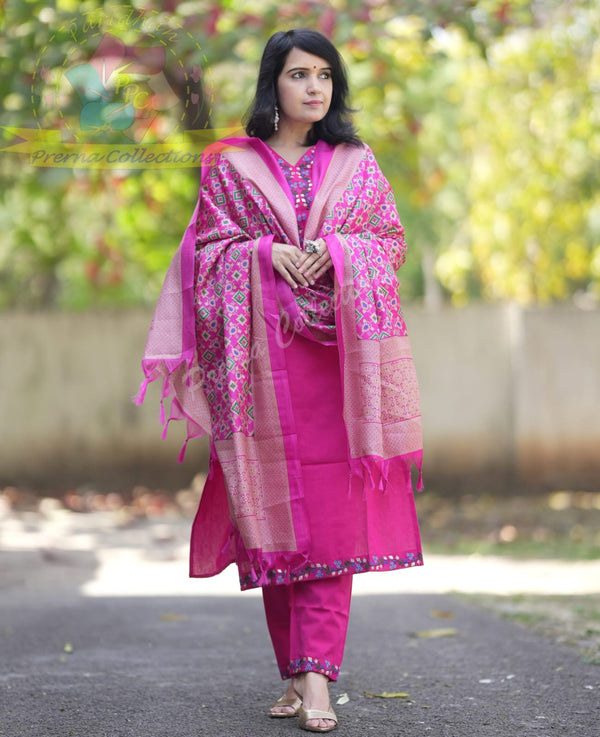 Embroidery Kurta Set With Khadi Silk Dupatta