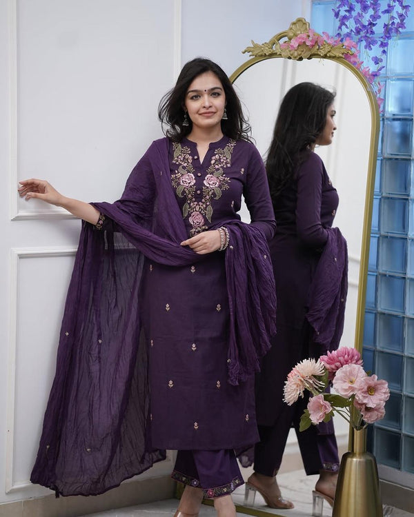 Beautiful Pure Cotton Super Dying Embroidery Suit Set