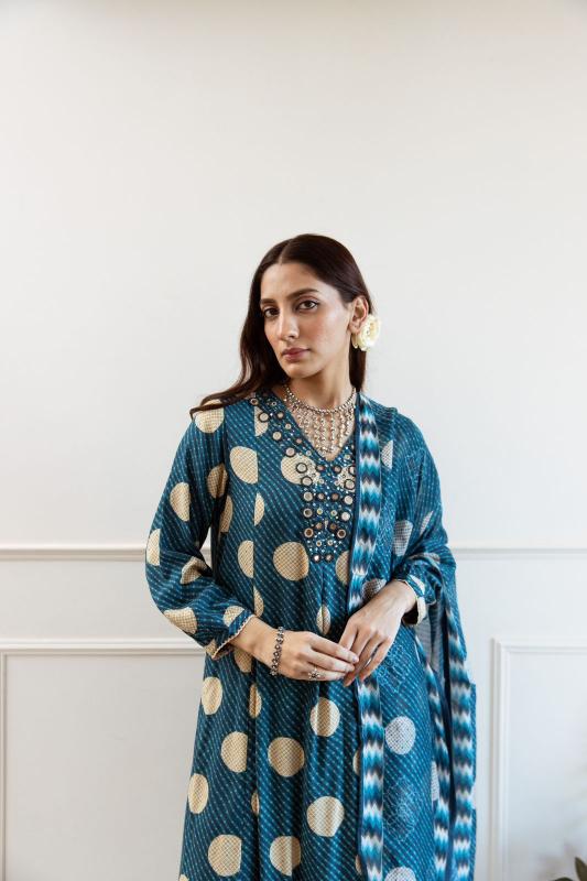 New Stylish Polka Cotton Kurta Pant & Duppata Set