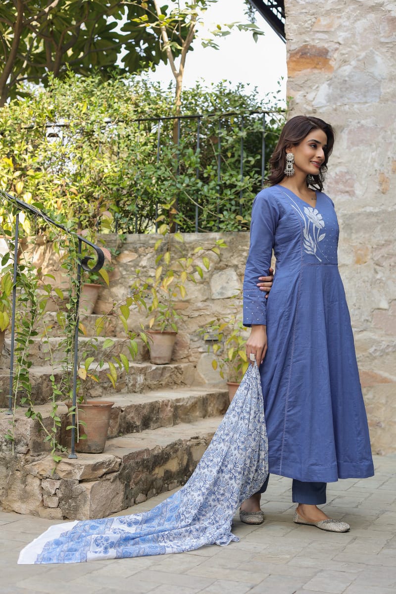 Look Stylish Bandage Cotton Kurta Pant & Duppata Set