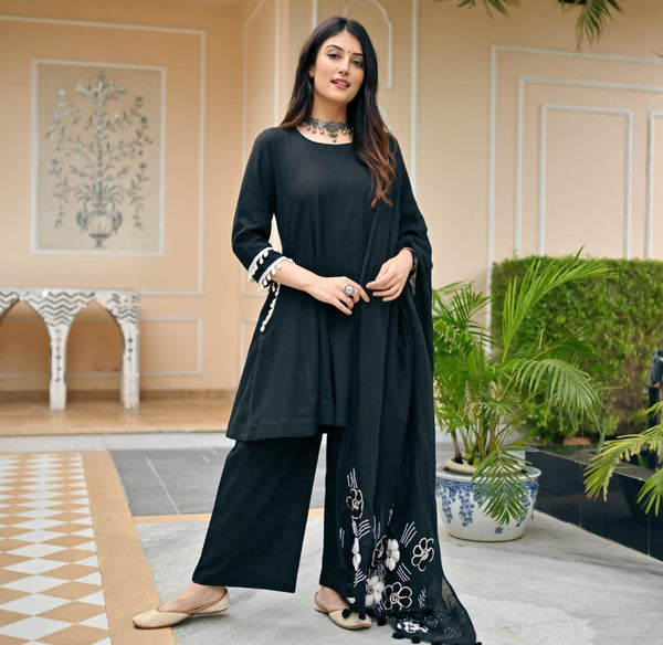 Beautiful Flair Kurti With Side Pocket Palazzo Set