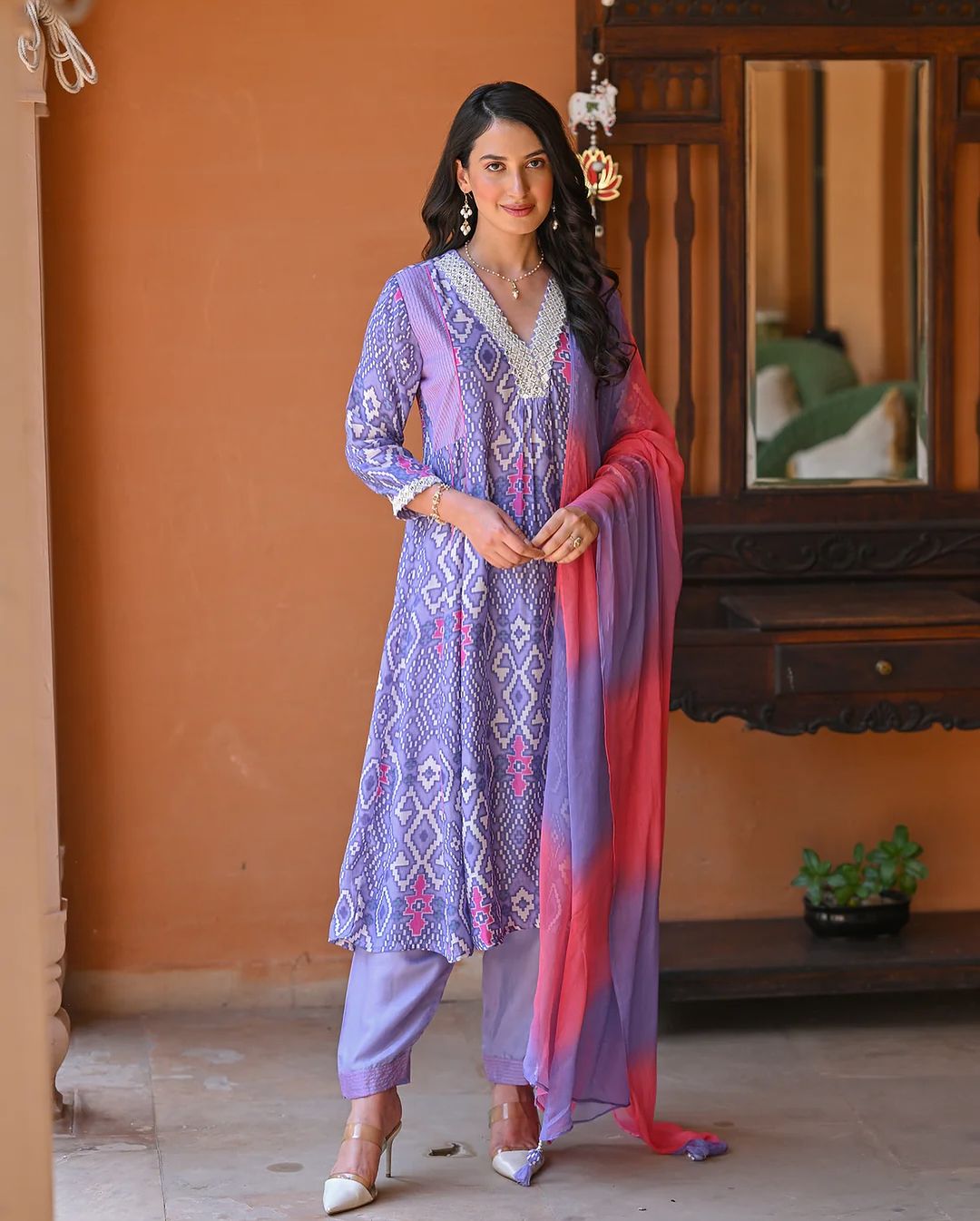 Anarkali Kurta Set With Saganeri  Print